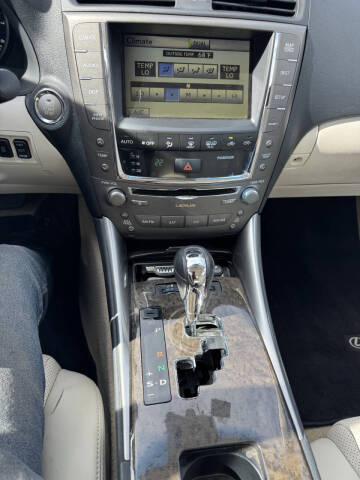 2010 Lexus IS 250C