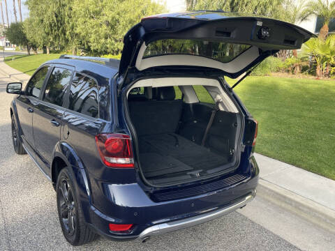 2018 Dodge Journey Crossroad