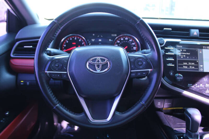 2019 Toyota Camry XSE