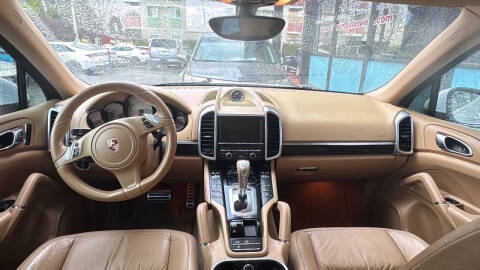 2014 Porsche Cayenne S