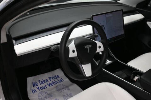 2020 Tesla Model 3 Standard Range Plus