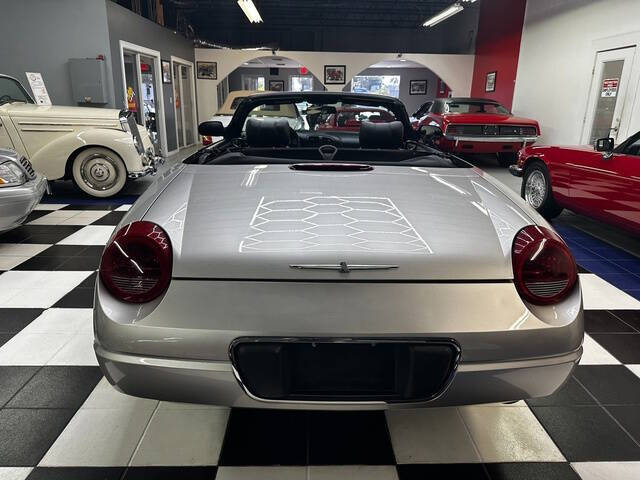 2004 Ford Thunderbird Deluxe
