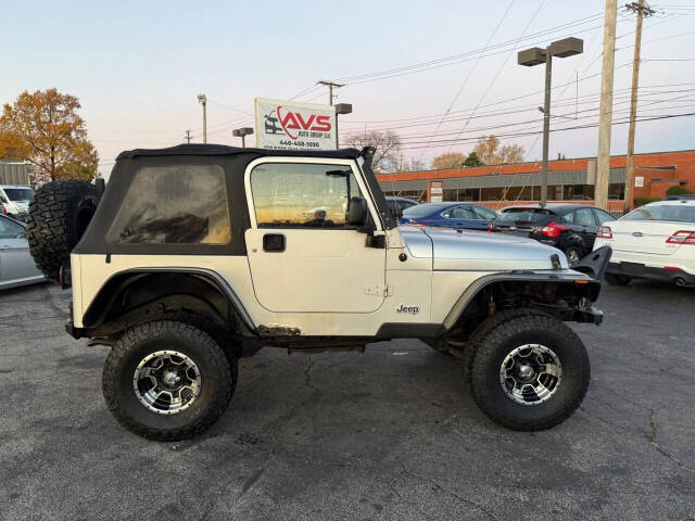 2003 Jeep Wrangler for sale at AVS AUTO GROUP LLC in CLEVELAND, OH