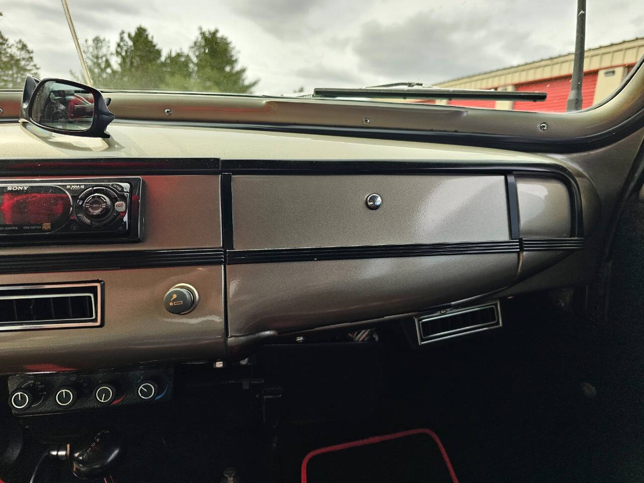 1947 Plymouth Business Coupe 124