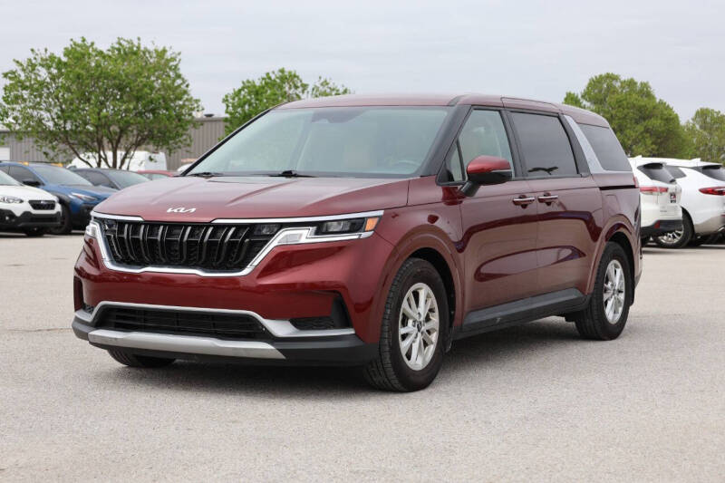 2022 Kia Carnival LX