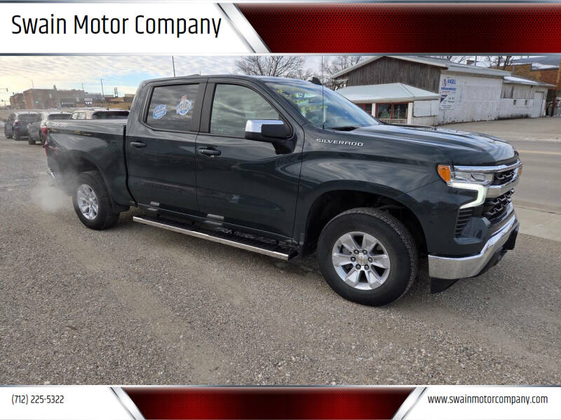 2025 Chevrolet Silverado 1500 LT's photo