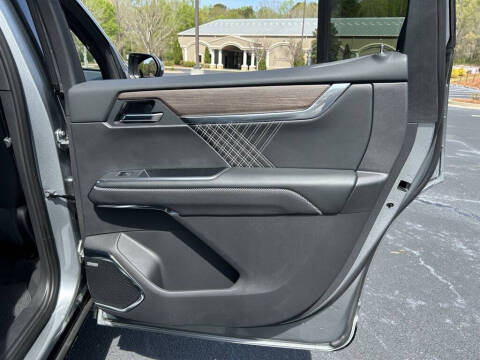 2025 GMC Acadia Denali