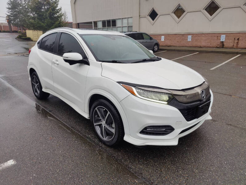 2020 Honda HR-V Touring's photo