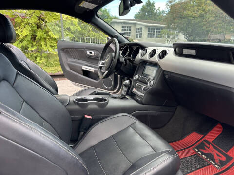 2016 Ford Mustang EcoBoost Premium