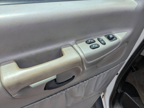 2001 Ford E-Series