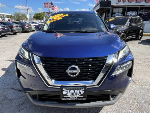 2022 Nissan Rogue SV