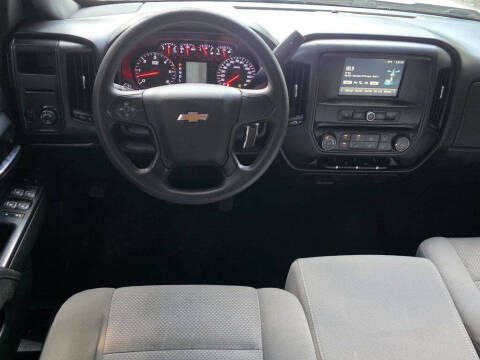 2017 Chevrolet Silverado 1500 Custom