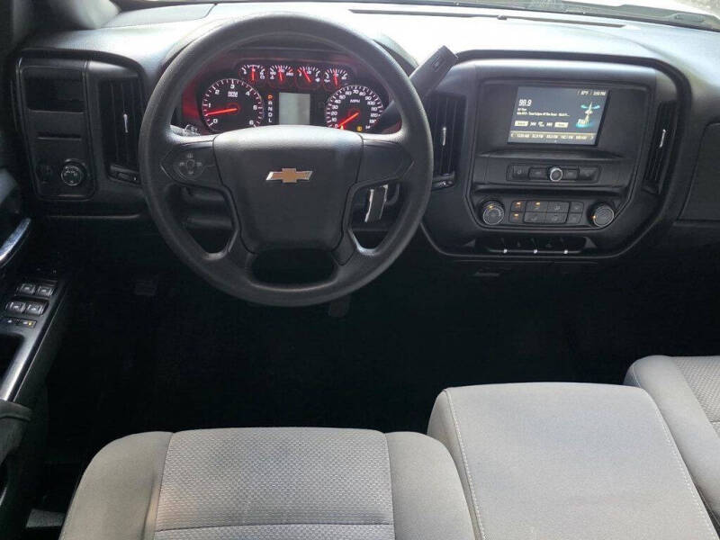 2017 Chevrolet Silverado 1500 Custom