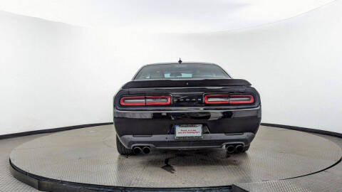 2015 Dodge Challenger R/T Plus