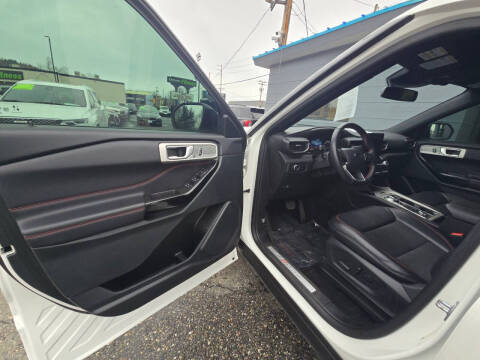 2024 Ford Explorer ST-Line