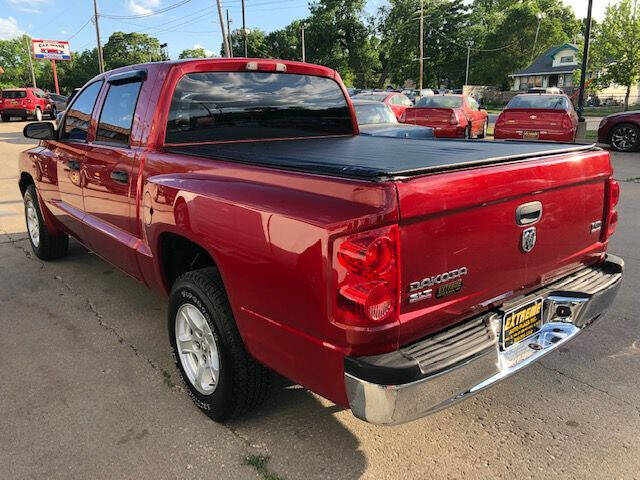 2006 Dodge Dakota for sale at Extreme Auto Plaza in Des Moines, IA