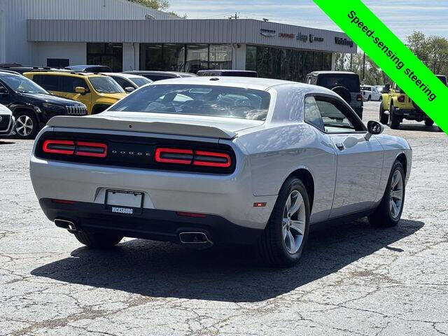 2020 Dodge Challenger SXT