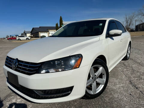 2013 Volkswagen Passat for sale at Luxury Cars Xchange in Lockport IL