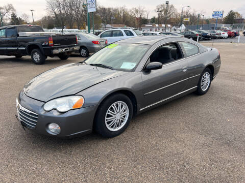 2005 Chrysler Sebring for sale at Peak Motors in Loves Park IL