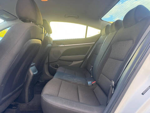 2019 Hyundai Elantra SEL