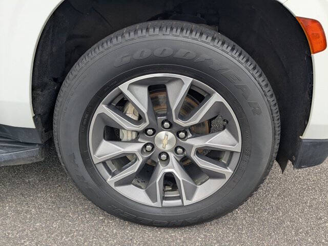 2022 Chevrolet Suburban LT