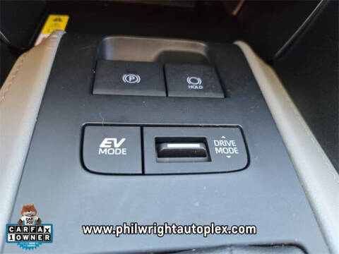 2022 Toyota Venza LE