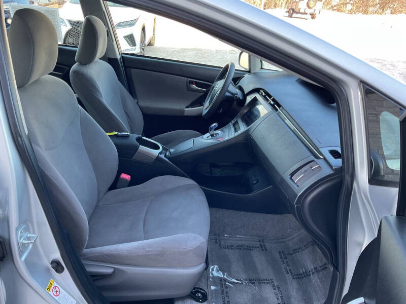 2012 Toyota Prius Two