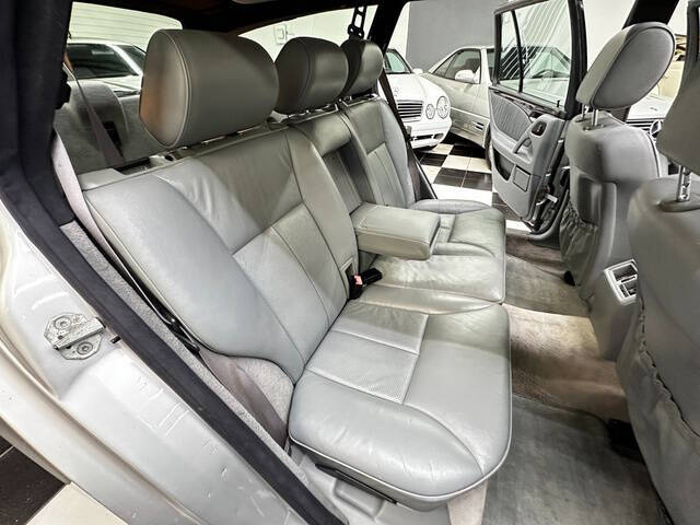 1999 Mercedes-Benz E-Class E 320