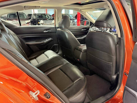 2020 Nissan Altima 2.5 SR