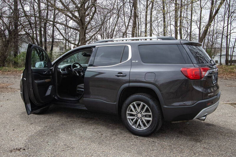 2018 GMC Acadia SLE-2