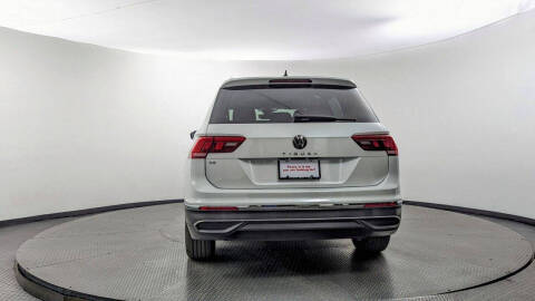 2023 Volkswagen Tiguan SE