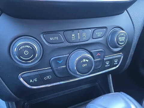 2021 Jeep Cherokee Latitude