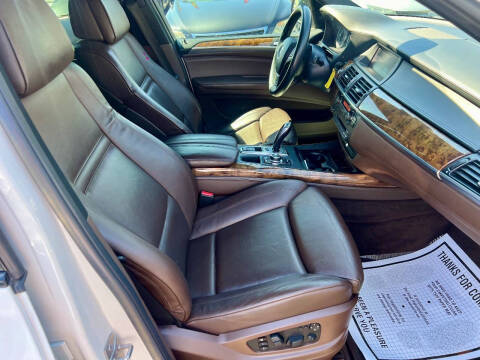 2010 BMW X5 xDrive48i