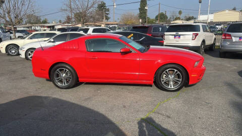 2013 Ford Mustang V6 Premium