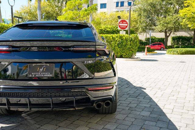 2022 Lamborghini Urus