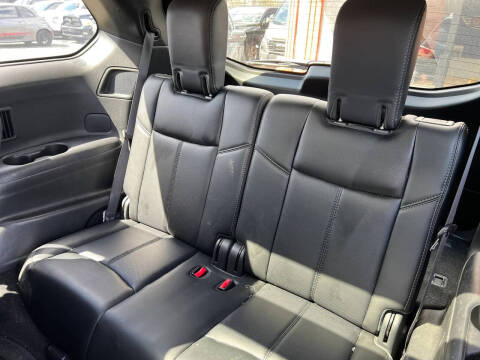 2016 Nissan Pathfinder Platinum