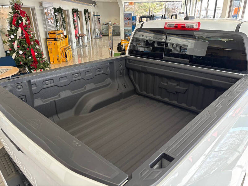 2024 Chevrolet Colorado LT