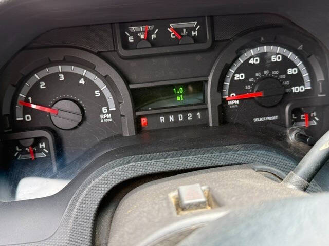 2009 Ford E-Series E-350 SD XLT