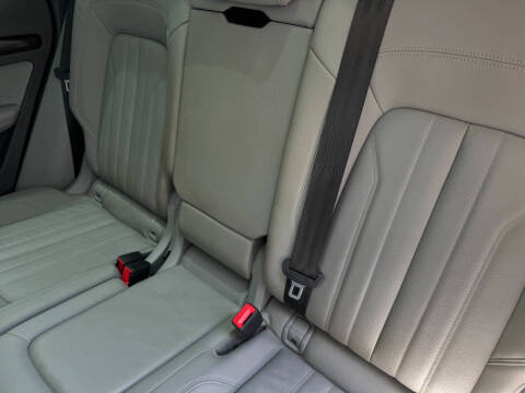 2019 Audi Q5 quattro Premium Plus 45 TFSI