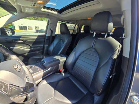 2020 Toyota Highlander XLE