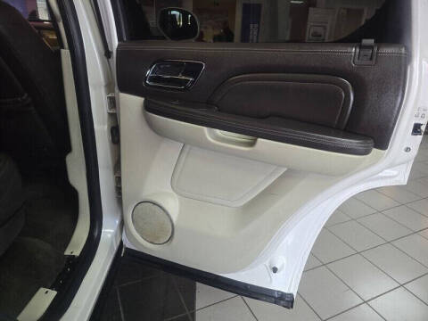 2012 Cadillac Escalade Platinum Edition