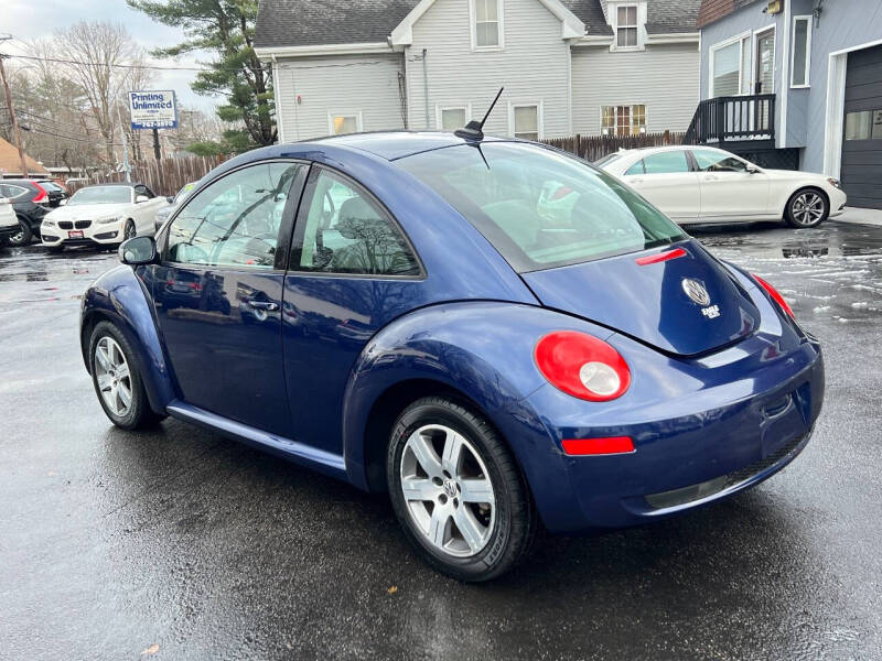 2006 Volkswagen New Beetle 2.5 photo 4