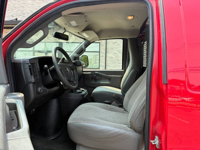 2019 GMC Savana 2500