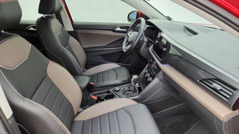 2023 Volkswagen Taos SEL 4Motion