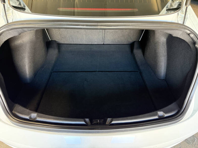 2018 Tesla Model 3 Performance
