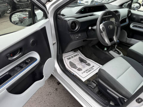 2012 Toyota Prius c Three