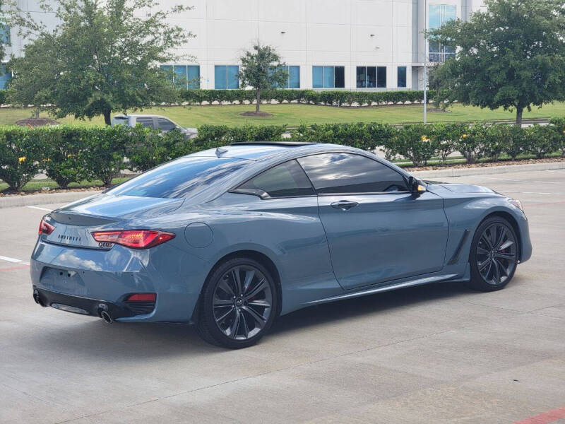 2022 Infiniti Q60 Red Sport 400