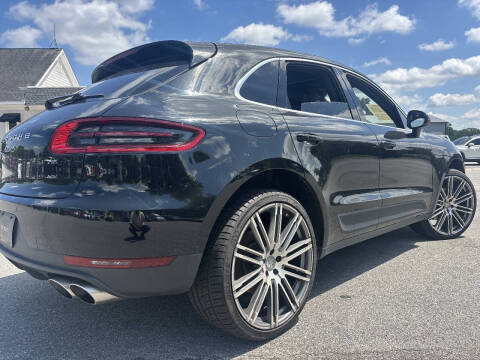 2016 Porsche Macan S