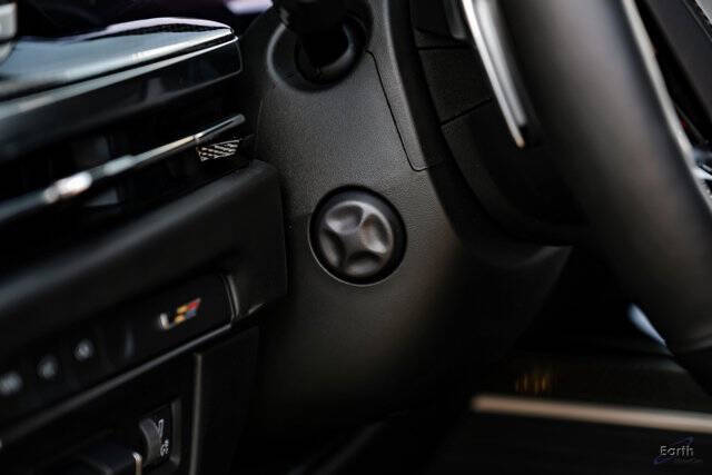 2025 Cadillac Escalade-V