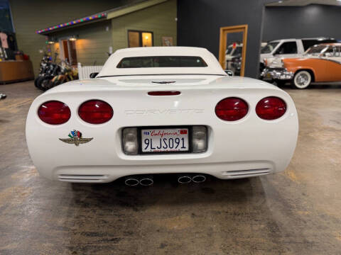 2004 Chevrolet Corvette